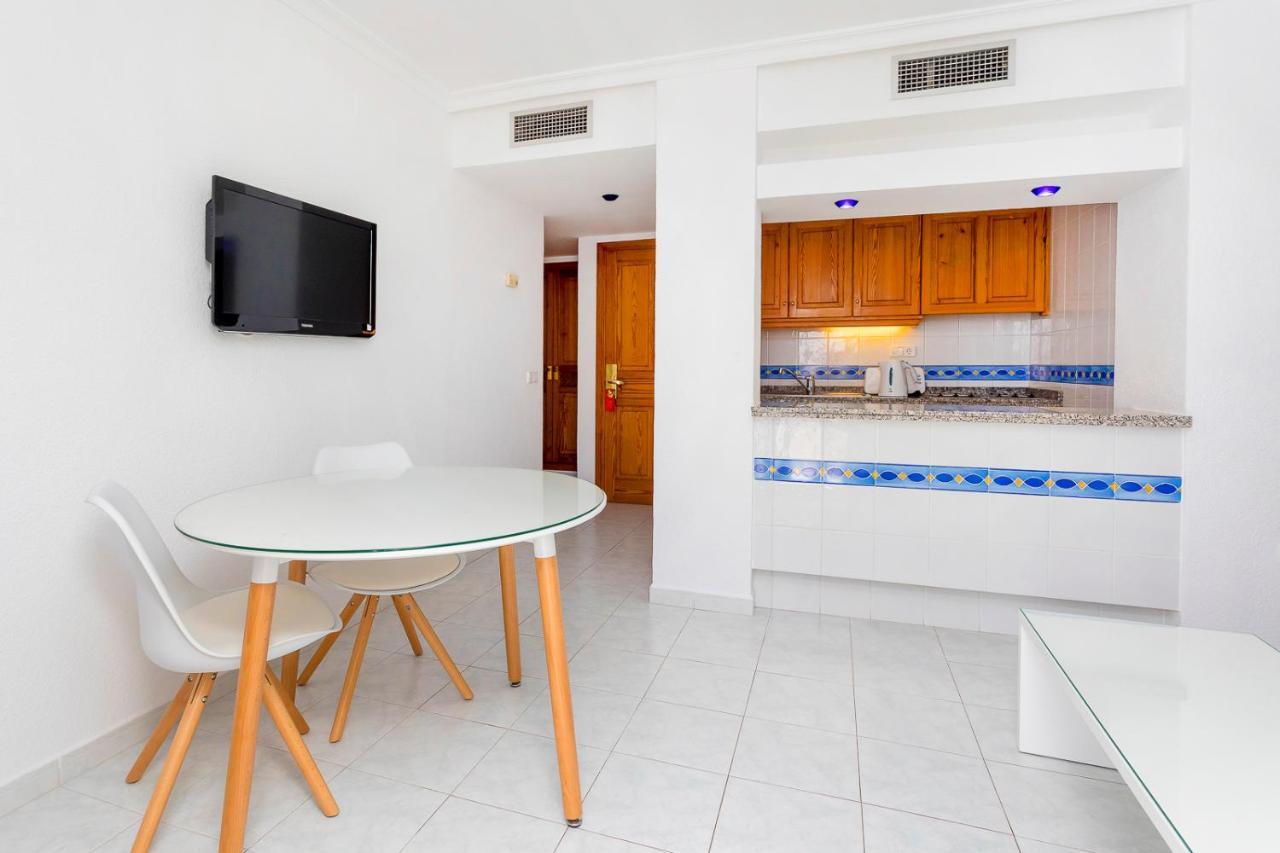 Aparthotel Duquesa Playa Santa Eularia des Riu Eksteriør billede